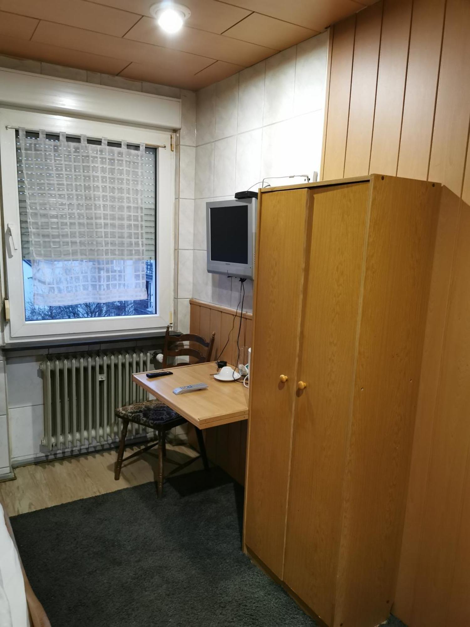 See Lord Hotel Kaiserslautern Chambre photo