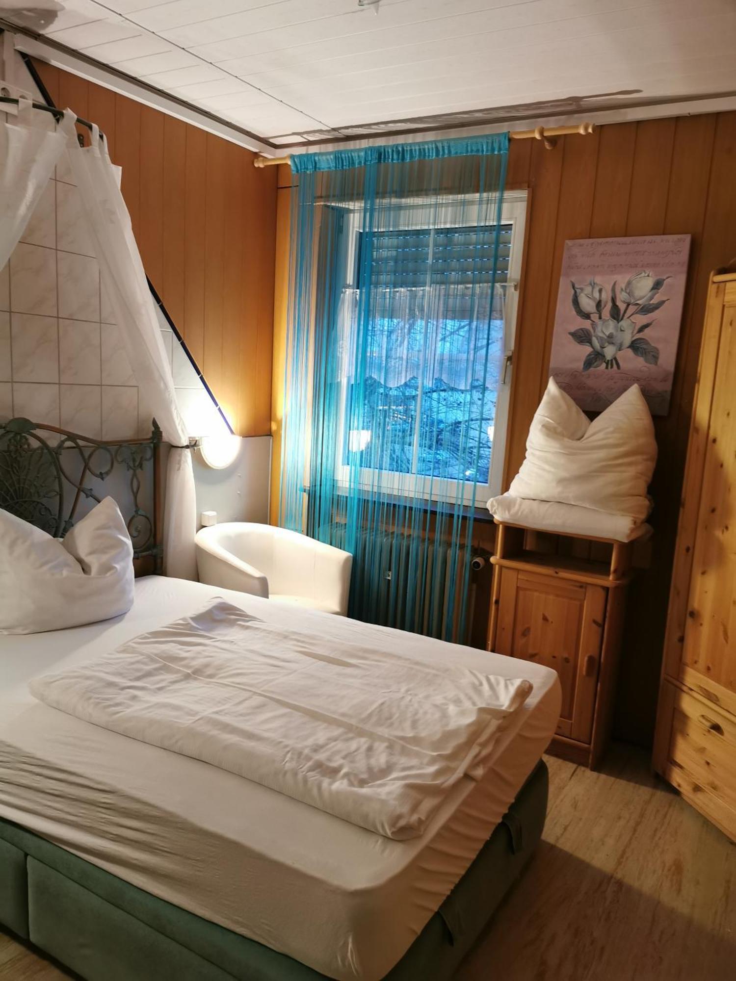 See Lord Hotel Kaiserslautern Chambre photo
